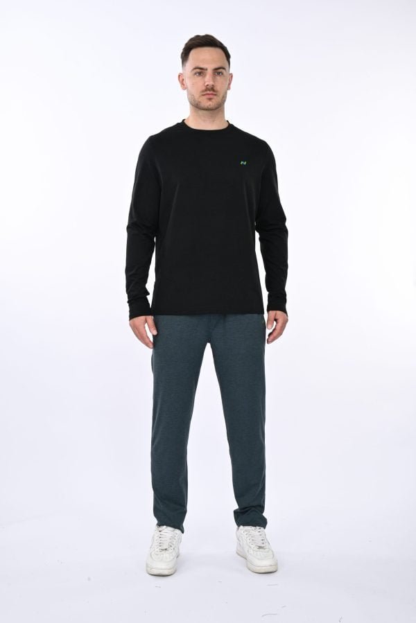 Black Heather Pullover Classic - Image 3