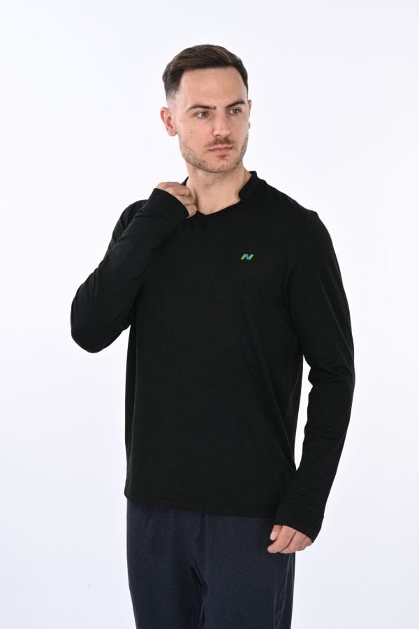 Black Heather Pullover