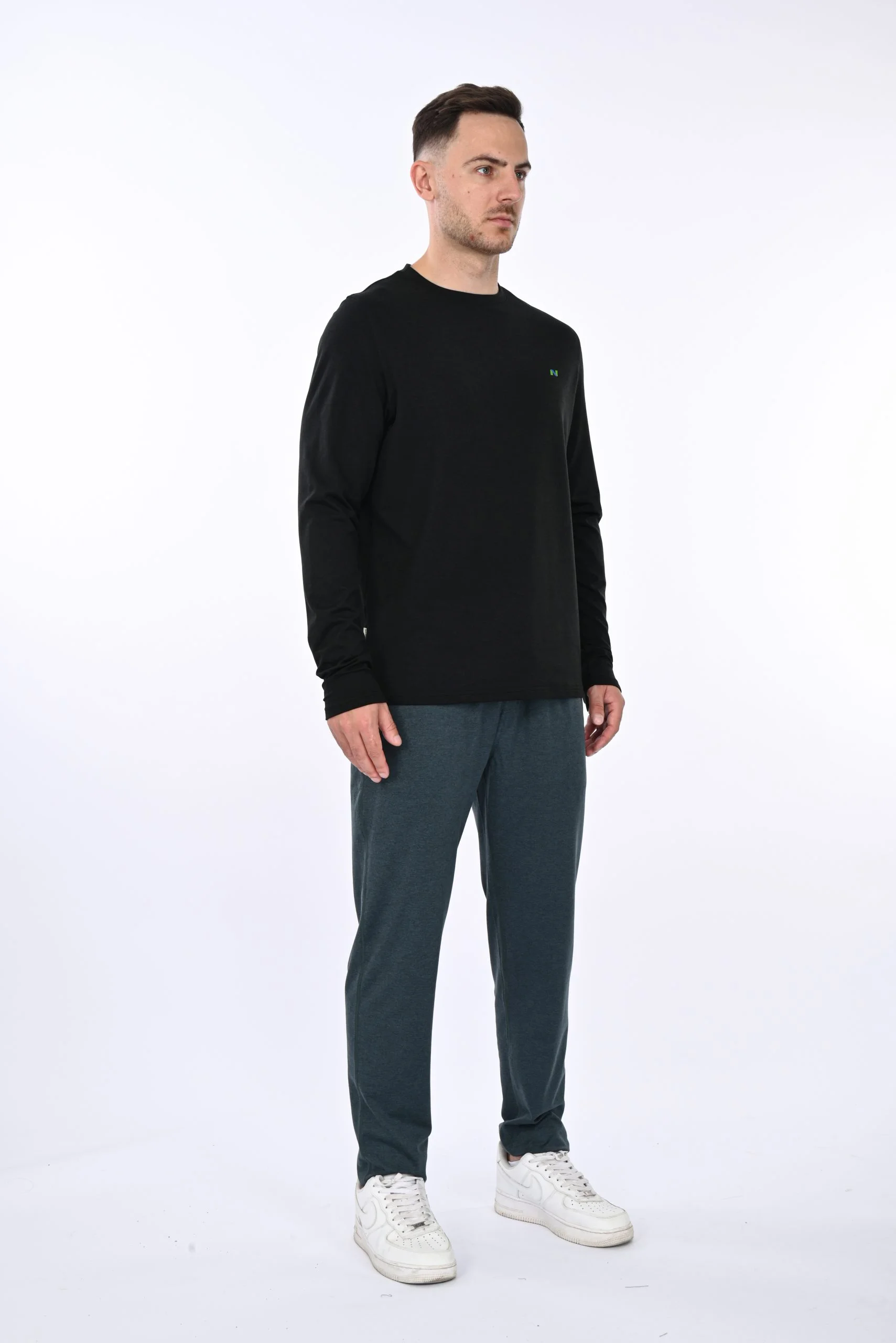 Black Heather Pullover Classic - Image 6